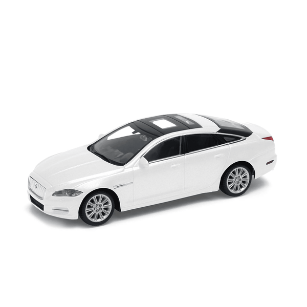 Auto 2010 Jaguar XJ - Welly - Toyng Chile
