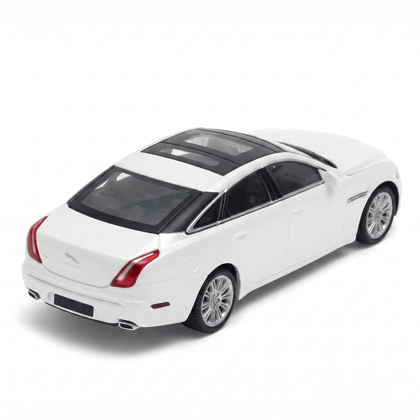 Auto 2010 Jaguar XJ - Welly - Toyng Chile