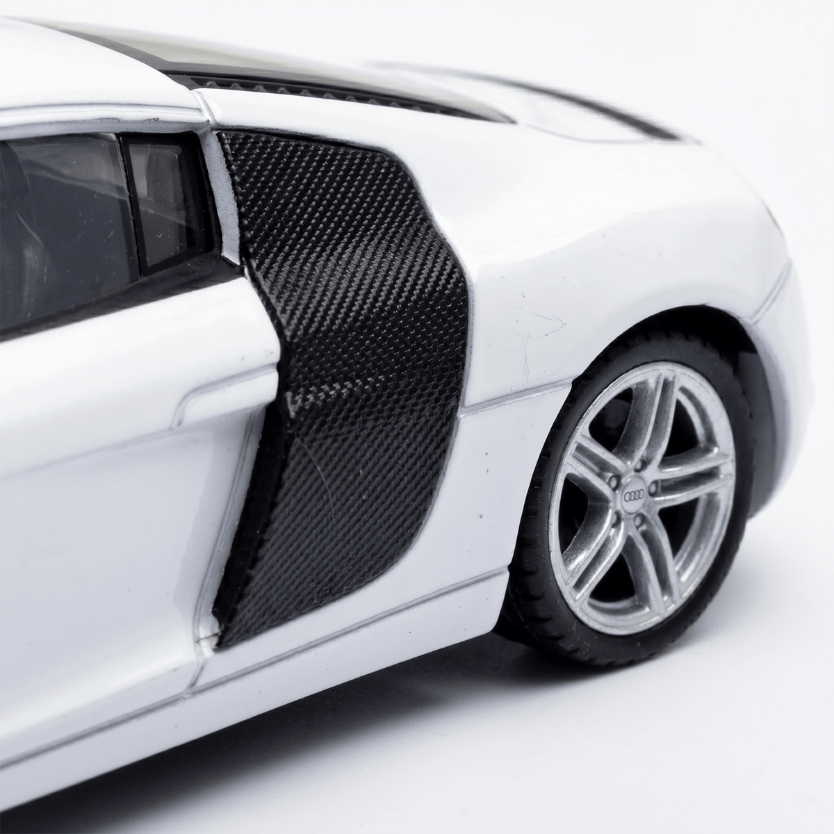 Auto Audi R8 Coupe 2007 S Escala 1:43 - Welly - Toyng Chile