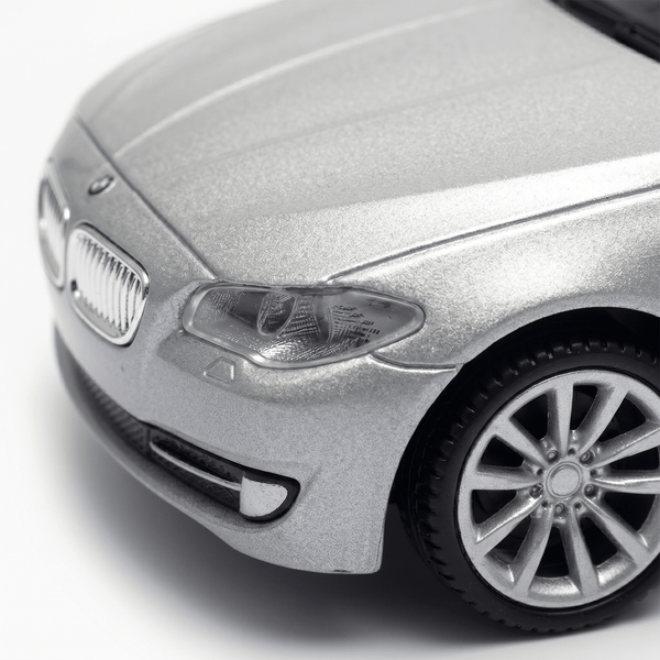 Auto BMW 535I Escala 1:43 - Welly - Toyng Chile