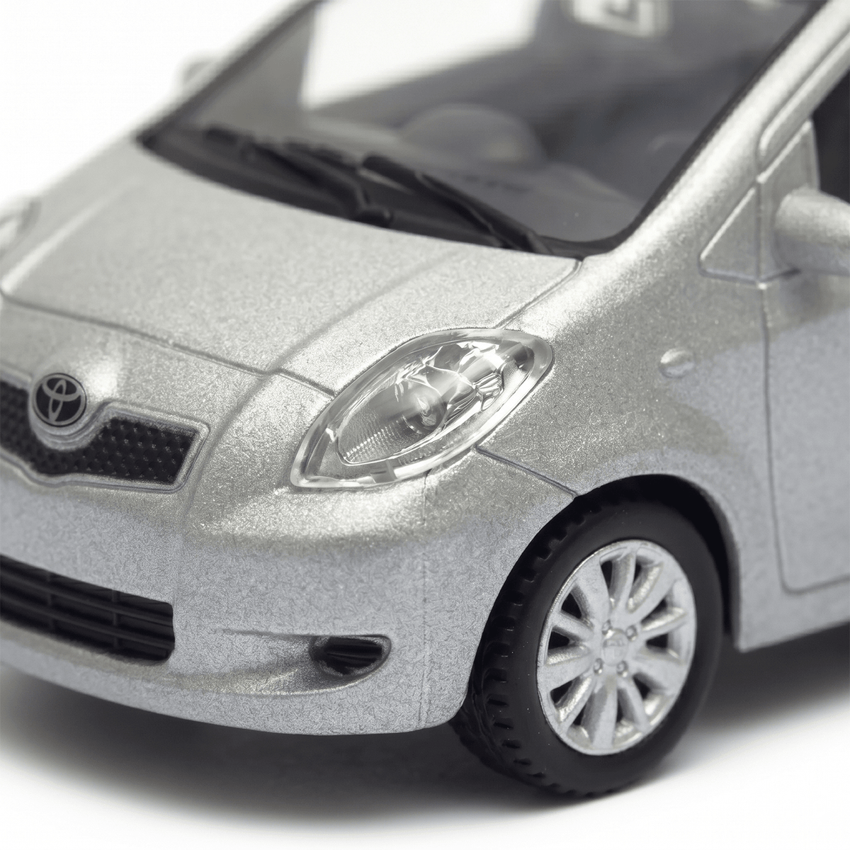 Auto Toyota Yaris S Escala 1:43 - Welly - Toyng Chile